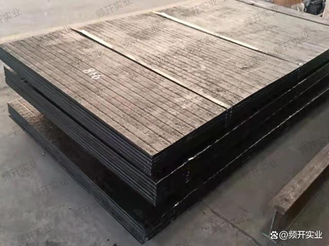 耐磨复合板生产工艺流程及性能